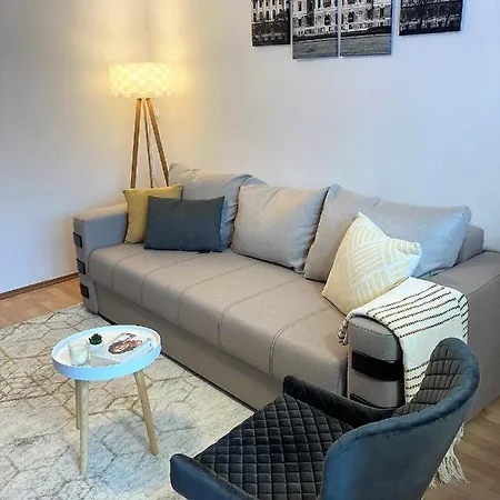 Lovely In A Quiet Area * Kolozsvár