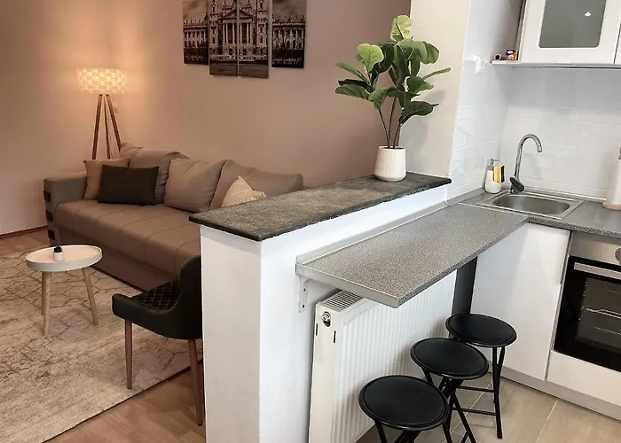 Lovely In A Quiet Area *